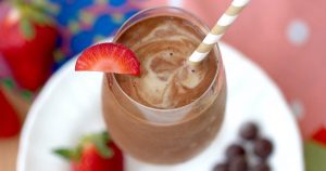 Read more about the article Chocolate Peanut Butter Smoothie
