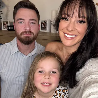 Image of Jamie S with family