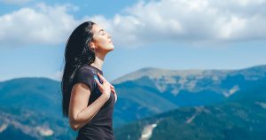 Read more about the article 8 Tips to Keep Your Lungs Healthy